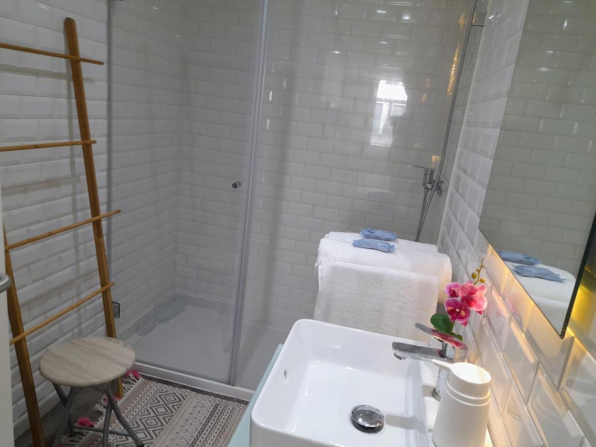 Light Blue Apartment Авиеро Екстериор снимка